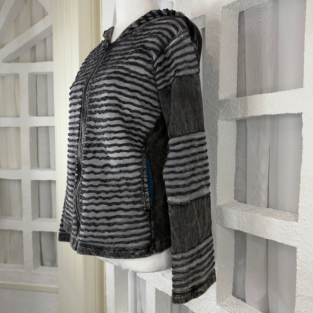 Fuzy Camel Womens M Black Grey Textured Striped Zip Up Hoodie Cotton Nepal Boho - Picture 3 of 12